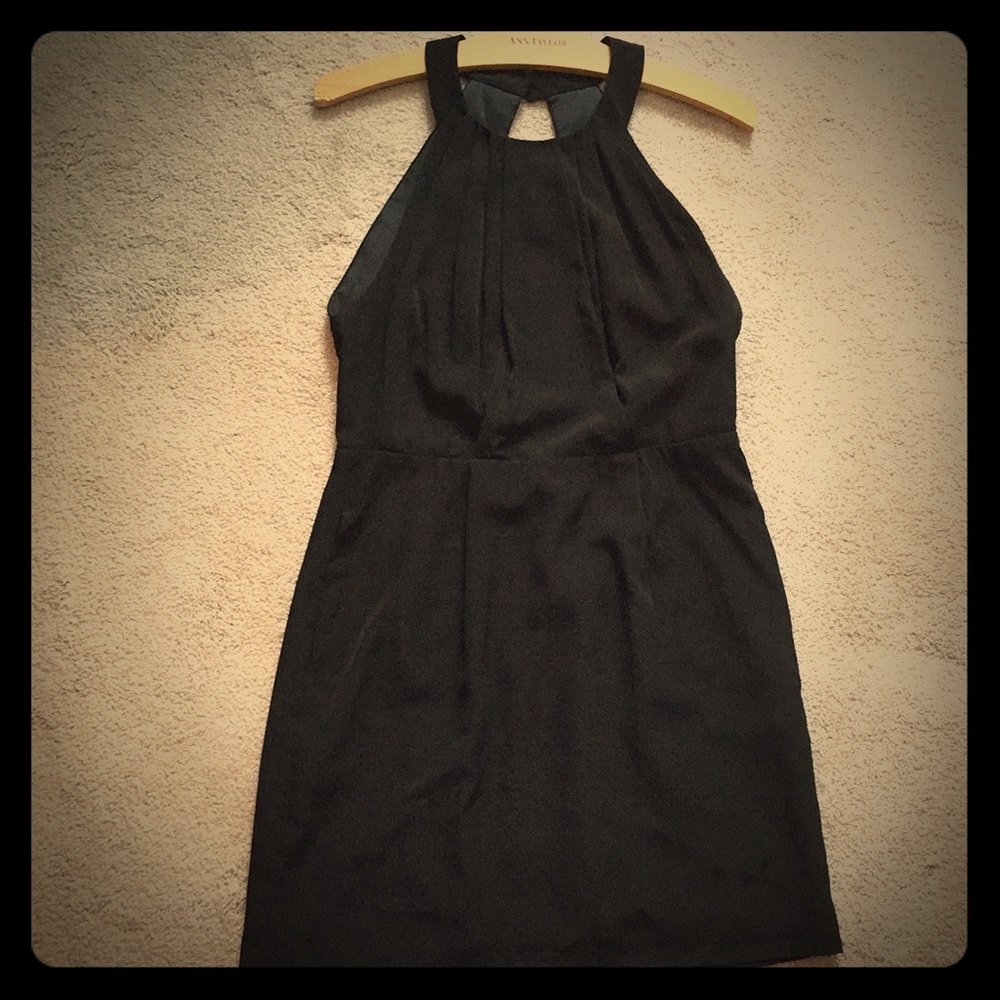 Black BCBG Mini Halter Dress w/Pockets!!